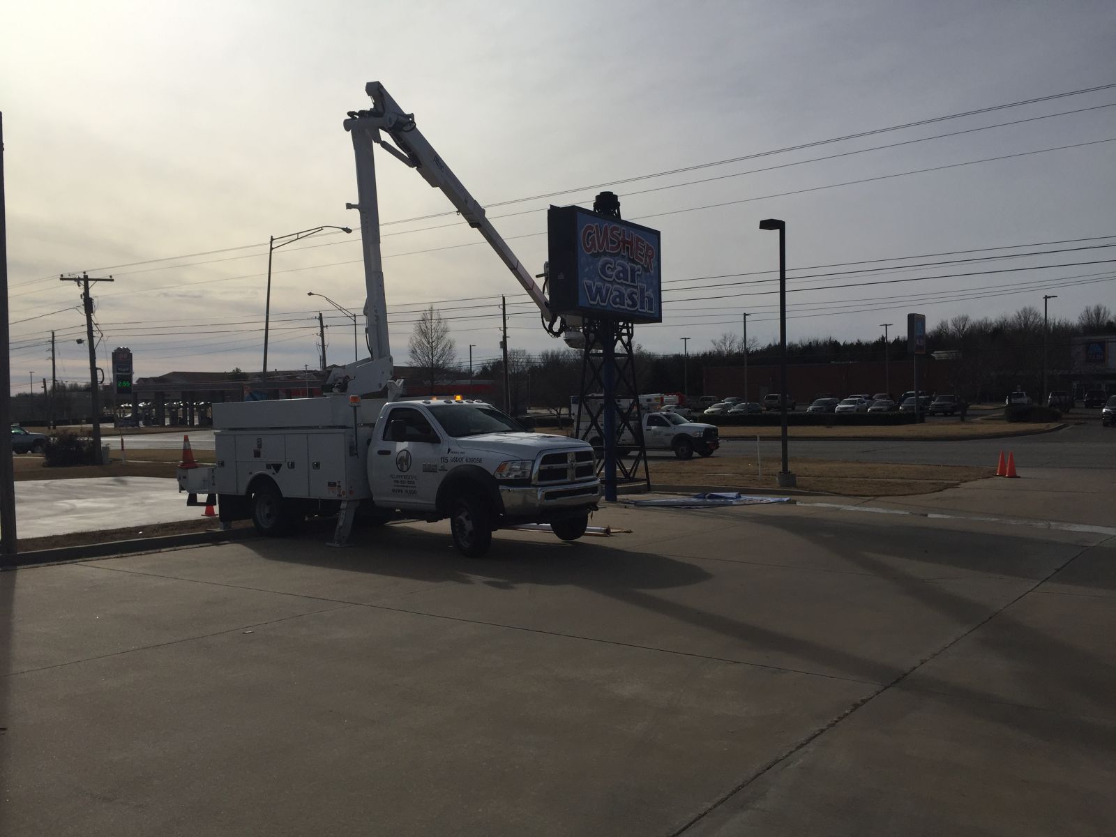 Bartlesville Radio » News » Gusher Car Wash Remodeling, to Change Name